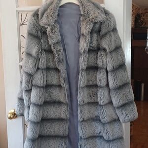 Women's Gray Faux Fur Coat Vintage Handcrafted Size Large-xlarge